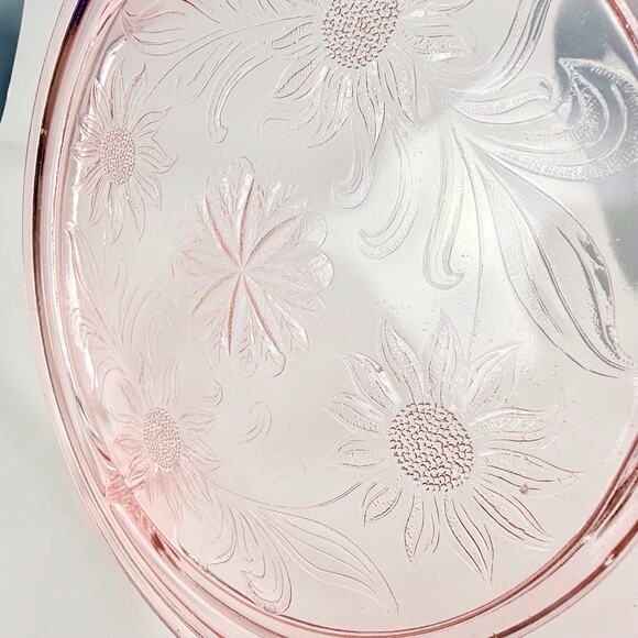 Vintage Jeanette Glass Pink Depression Glass Sunflower Footed Cake Plate - Picture 5 of 9